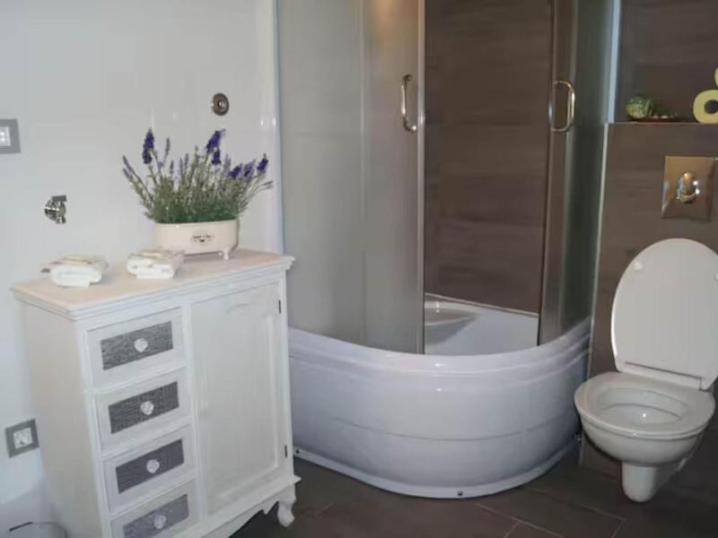 Miracle Apartments Split - Classic Studio Apartment - image 7