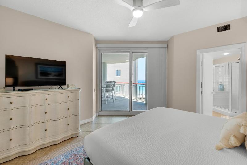 Beach Colony East 5A - Surfside - image 40