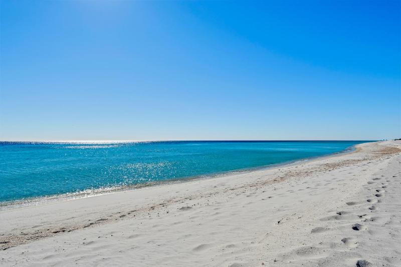 Beach Colony West 15E - Sunset Paradise - image 23