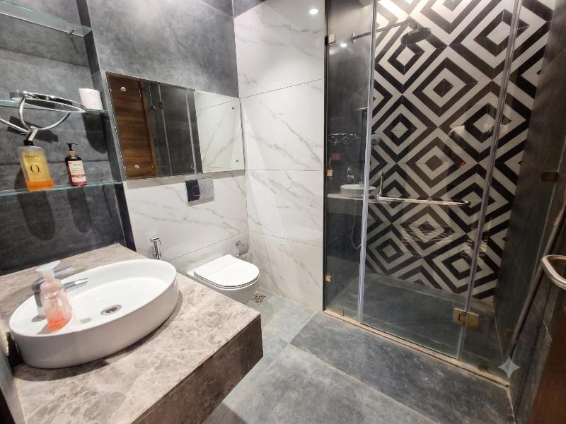Hotel Blue Galaxy Gaur City Noida - image 10
