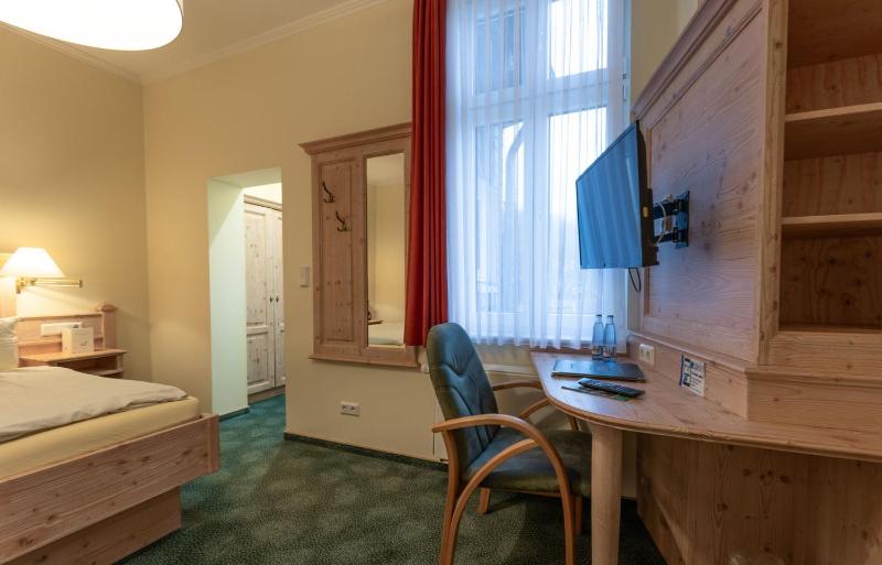 Hotel Victoria - image 30