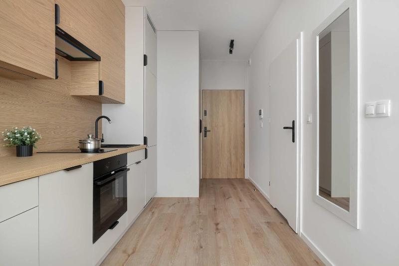 Family Apartment with Parking Close to Spodek by Noclegi Renters - image 38