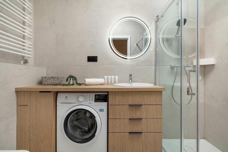 Family Apartment with Parking Close to Spodek by Noclegi Renters - image 32