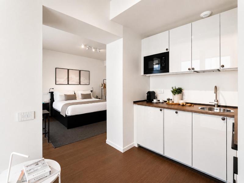 Easylife-Genova-Waterfront Suite-Luxury Design - image 5
