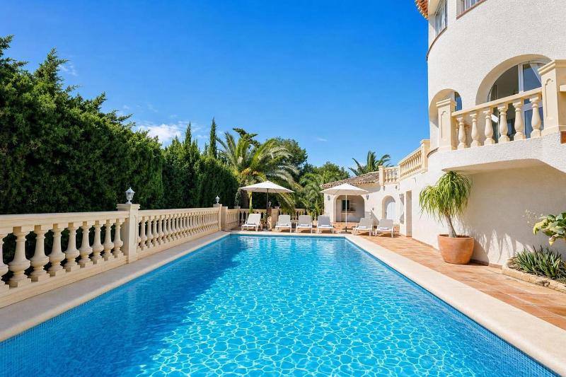 Villa Hermosa by Aguilarent - image 17