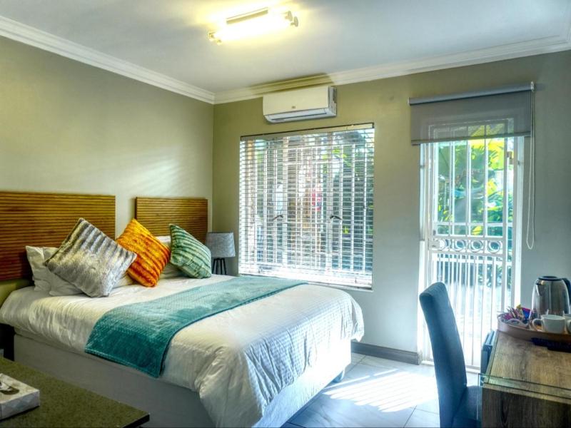 100 on Kayburne Guesthouse - image 8