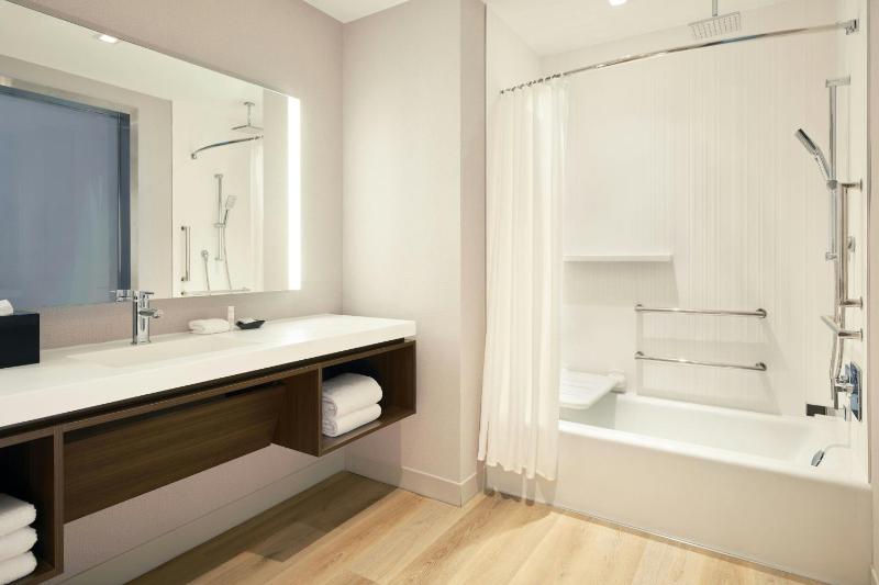 AC Hotel Denver RiNo - image 11