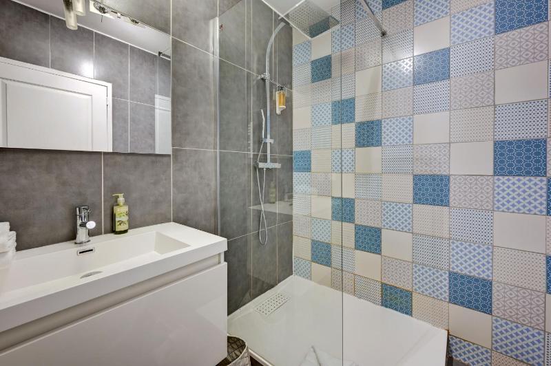 URBAN LOFT & SPA Marseille - image 12