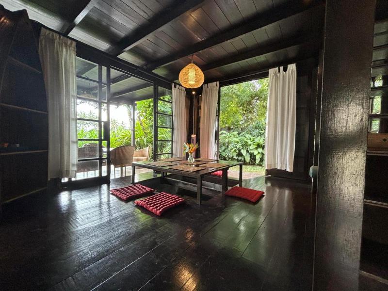 Bamboo T House - image 8