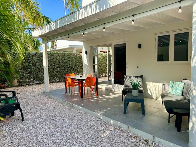 Vredenberg Village Vacation Home Shared Pool Near Mambo Beach - image 22