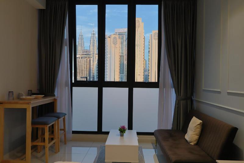NEXON KLCC SUITE AT MAJESTiC - image 3