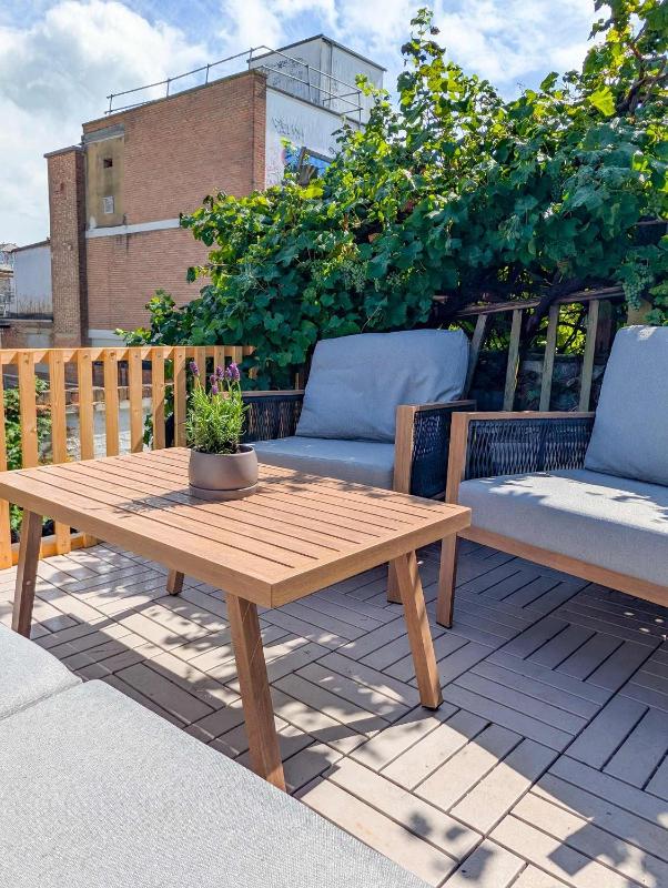 Old Vine Cottage - Terrace - by Brighton Holiday Lets - image 24