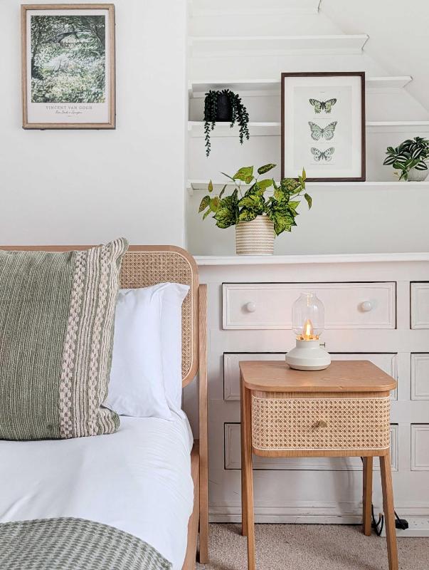 Old Vine Cottage - Terrace - by Brighton Holiday Lets - image 13