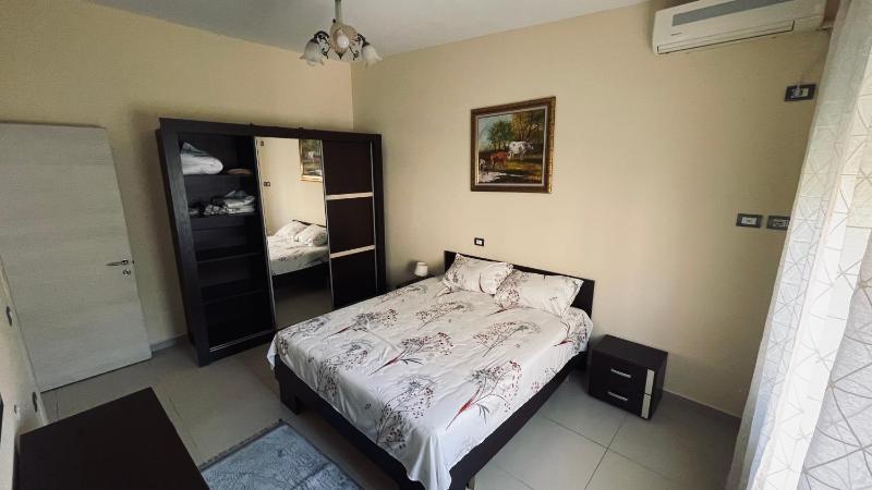 Sheshi Wilson Apartamnet - image 6