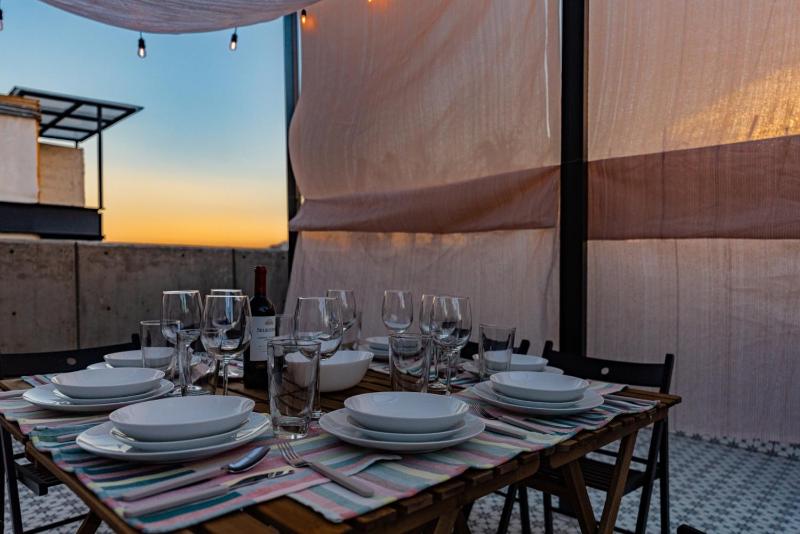 3BR Roma Norte Penthouse Private Rooftop - image 19