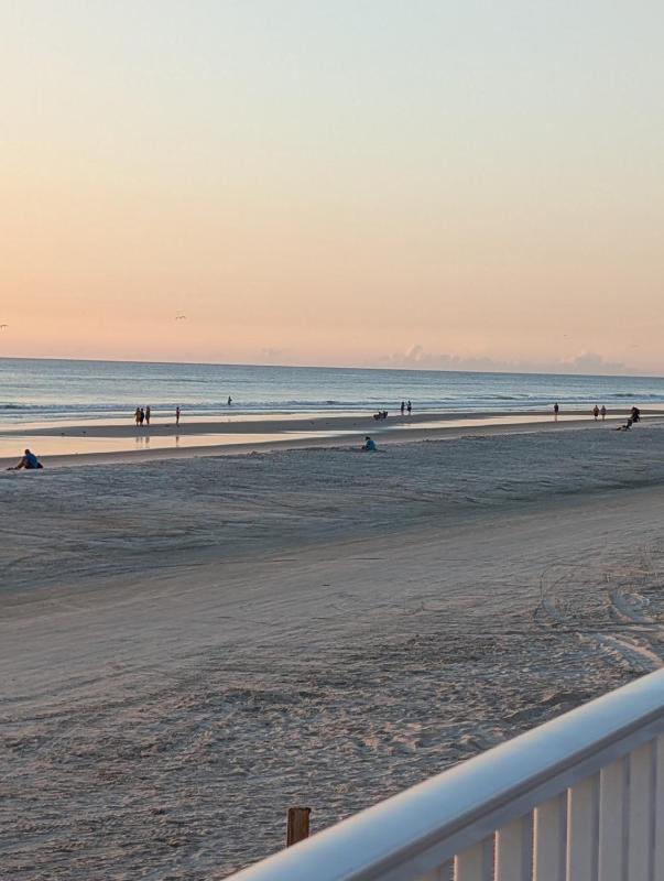 Surfside Studio - image 42