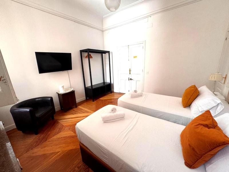 Sol House Madrid - image 8