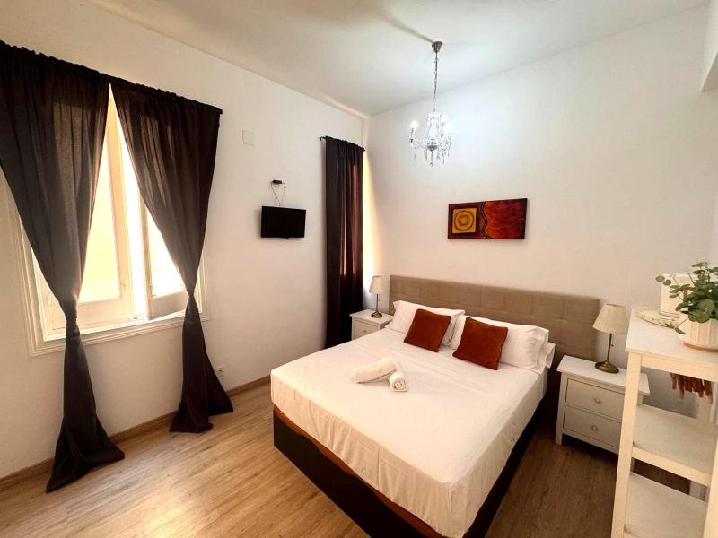 Sol House Madrid - image 12
