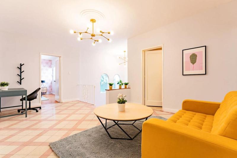 Family Home with Private Patio and City Views - image 13