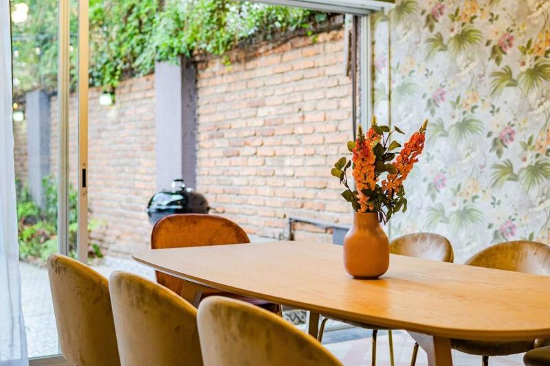 Family Home with Private Patio and City Views - image 34