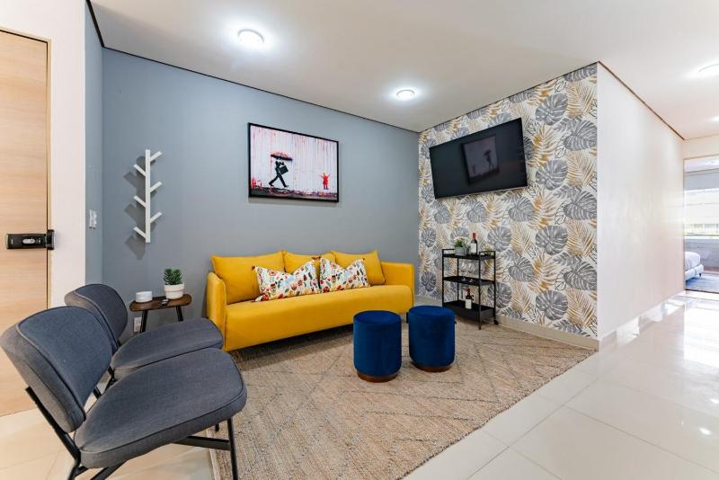 3BR Roma Norte Stay Balcony and Workspace - image 26