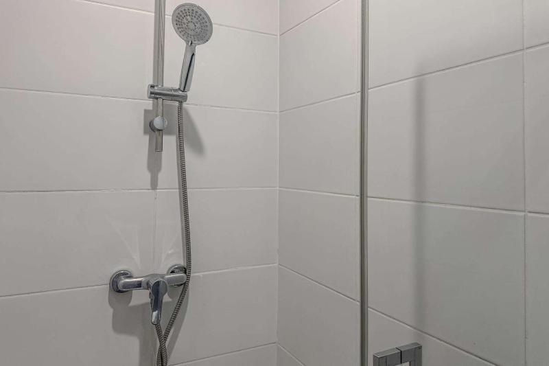 Marceau • T3 lumineux • 2 chambres • Balcon • Grenoble - image 2