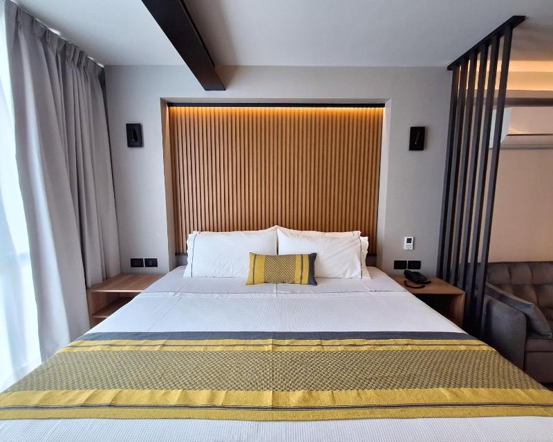 Hotel Block Suites - image 42