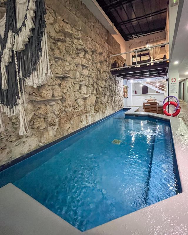 Ahava Hotel - image 22