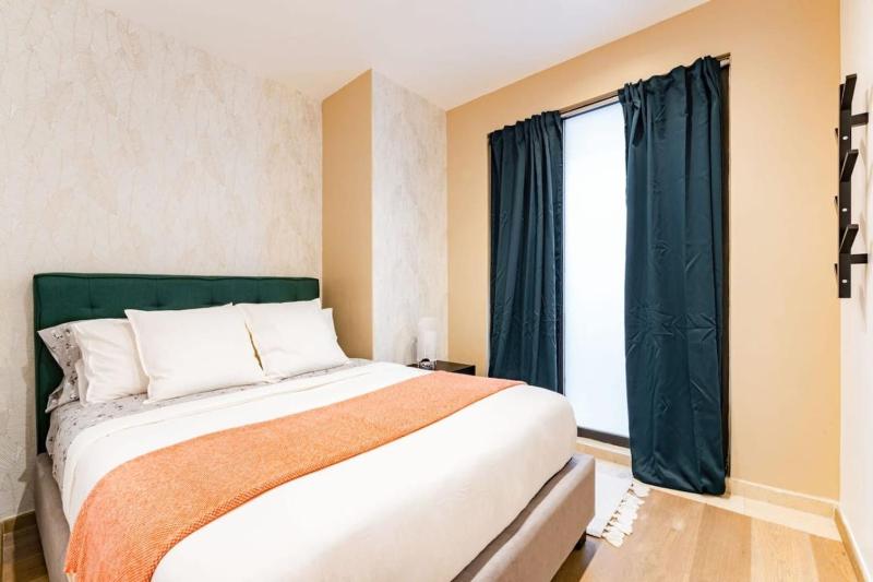 Roma Norte Steps From Restaurants and Nightlife - image 14