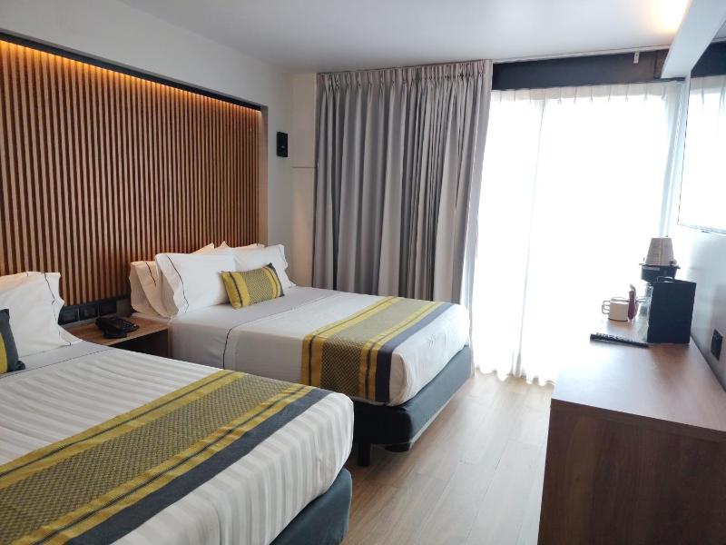 Hotel Block Suites - image 28
