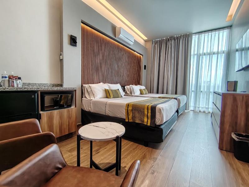 Hotel Block Suites - image 26