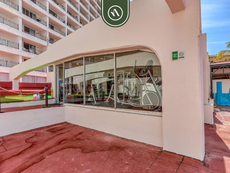 Oceanview 1 BR Condo 3 Min Away to the Beach - image 8