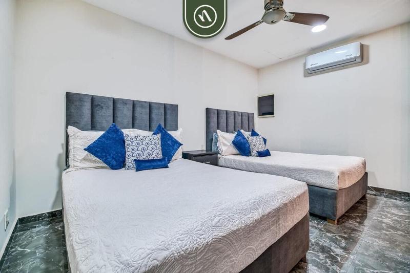 Beachview Luxury 3 BR Condo - Pools - Beach - image 6