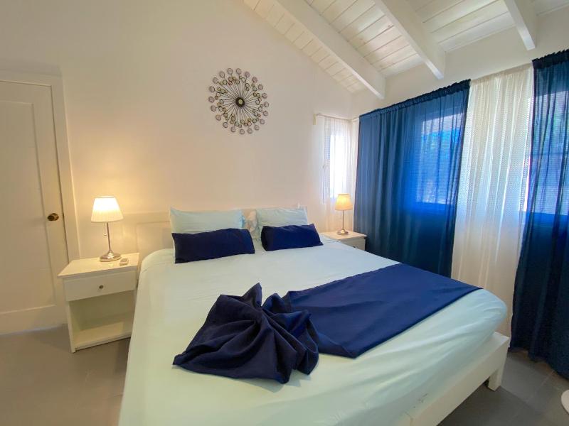 CORAL Villas & Suites with OCEAN view - POOL - BBQ - SPA - image 14