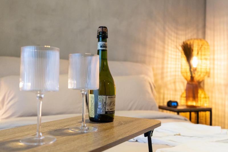 Luxury Stay near everything - apto 805 - image 2