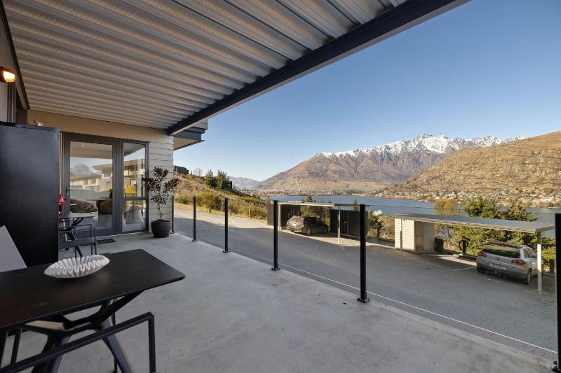 Lakeview on Goldrush - image 14