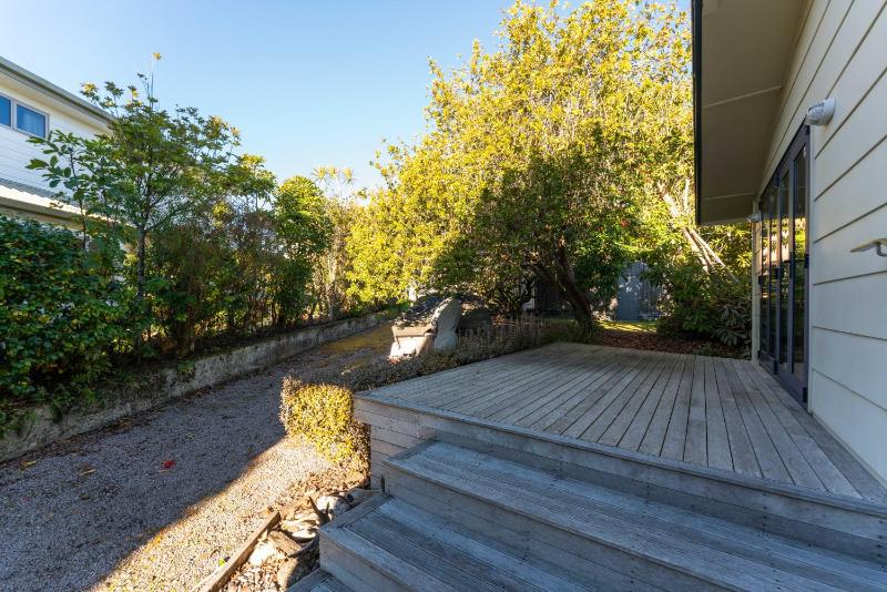 Rainbow Point Yacht Club - Taupo Holiday Home - image 29