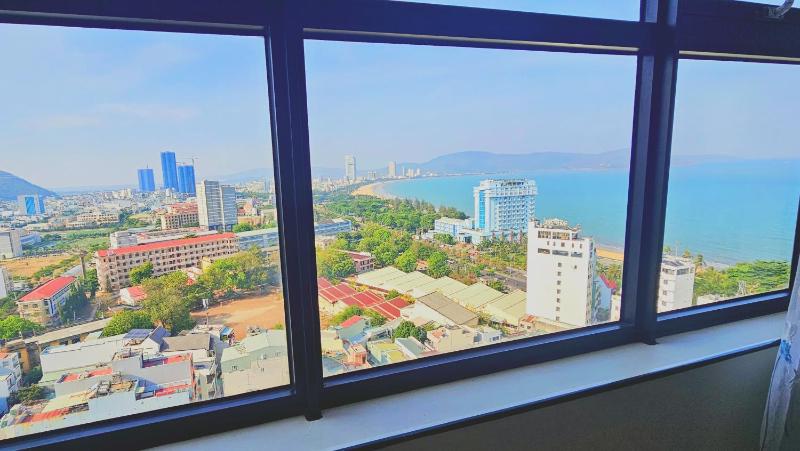 FLC Sea Tower 6 tới tầng 10 nhiều hạng phòng gần biển hồ bơi có phí - image 13