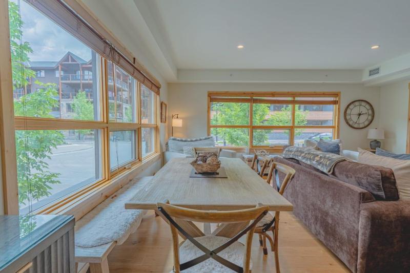Spring Creek Corner Condo by Canadian Rockies Vacation Rentals - image 8