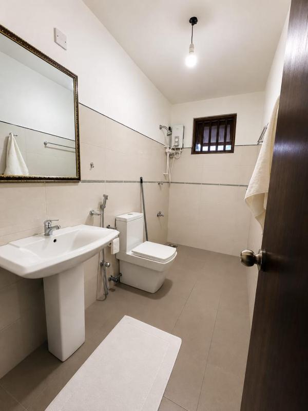 4 S Villa - image 42