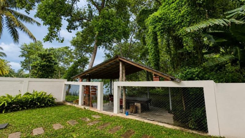 4 S Villa - image 32