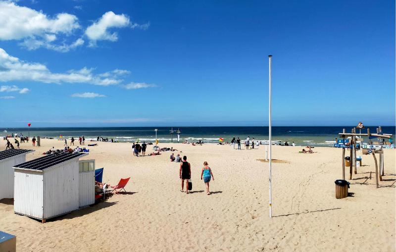 2 Bedroom Lovely Apartment In Oostende - image 7