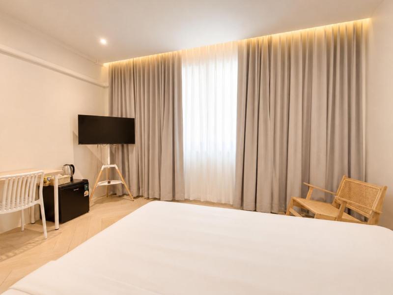 Quies Hotel Krabi - image 14