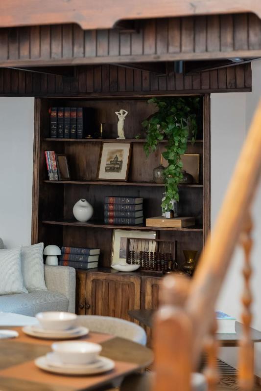 Charming Two-Bedroom City Centre Apartment with a Mezzanine by Noclegi Renters - image 16