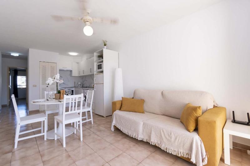 Castle Harbour 32 - One Bed - image 37
