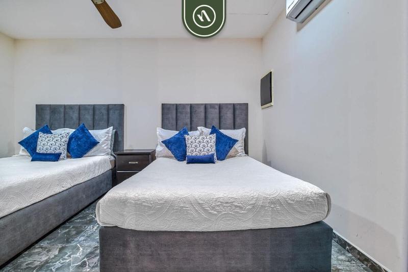 Beachview Luxury 3 BR Condo - Pools - Beach - image 9