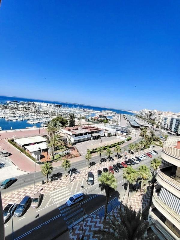 Appartement avec vue sur le port de Santa Pola - image 3