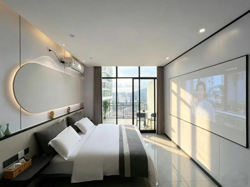 DaYin Riverside Cinema Homestay - image 30