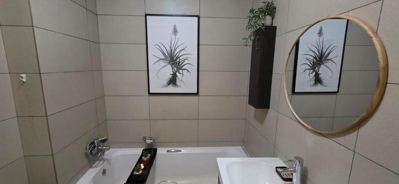 Stylish 2Br Stay Balcony And Pool By Ctha - image 16
