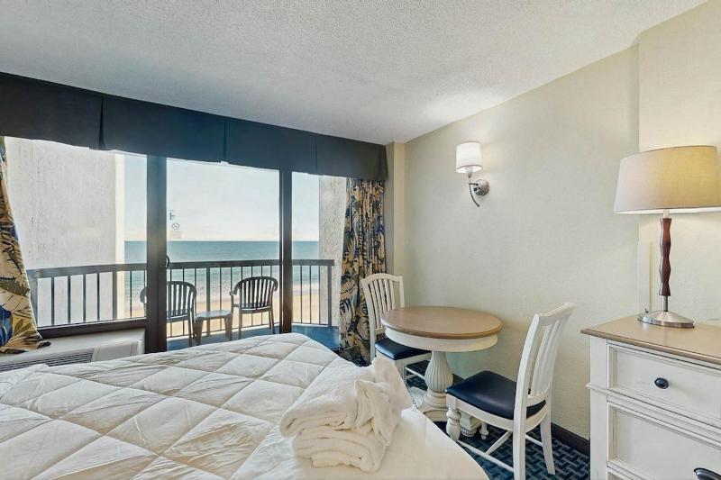 Compass Cove 560 - image 18